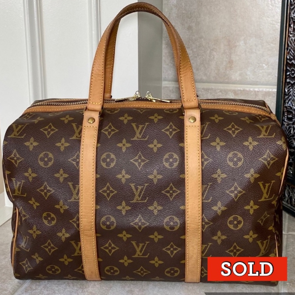 Authentic Louis Vuitton Sac Souple 35